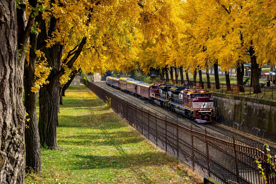 Landmark Series Locomotive