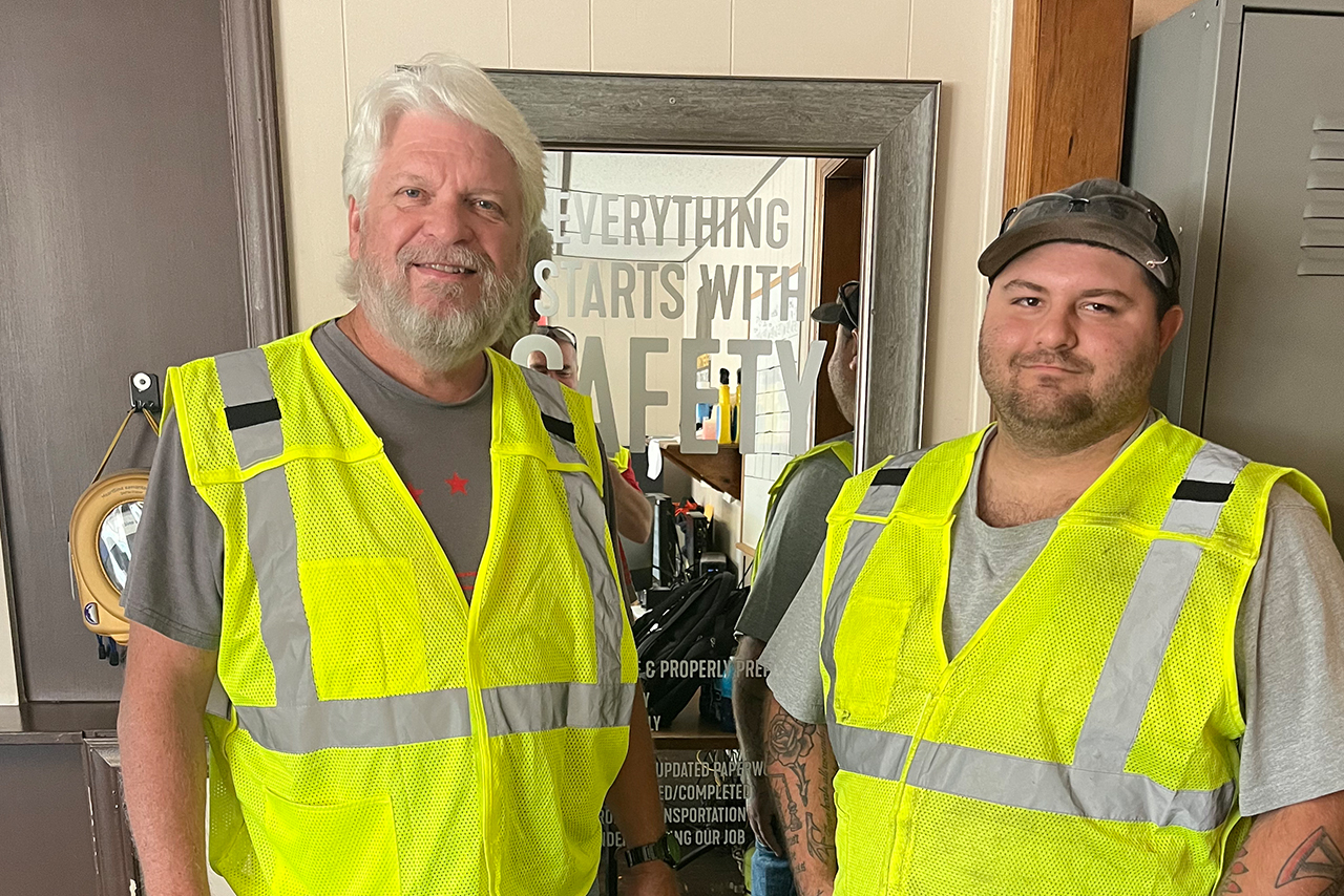 Ohio train crew rescues young girl from floodwaters