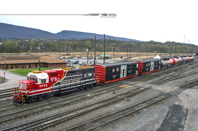 The Norfolk Southern hazmat safety train is like a rolling classroom, delivering hands-on training directly to emergency responders. (PRNewsFoto/Norfolk Southern Corporation)