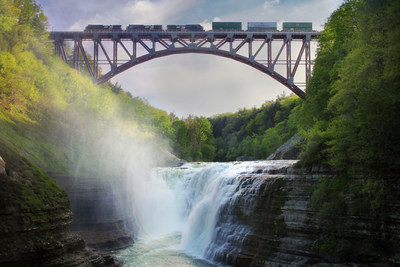 An eastbound Norfolk Southern intermodal train travels across the Genesee Arch Bridge, which spans the Genesee River Gorge in Letchworth State Park. Photo courtesy of John Kucko Digital. (PRNewsfoto/Norfolk Southern Corporation)