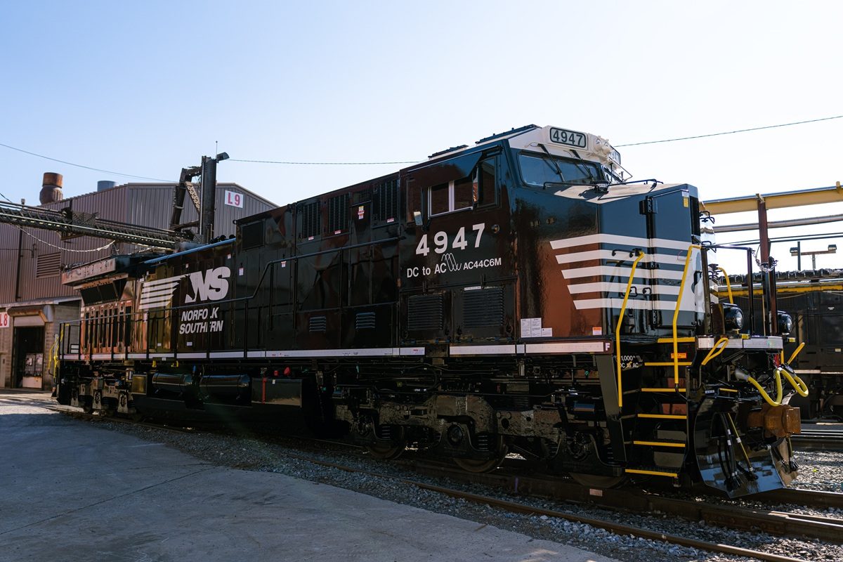 1,000th converted NS locomotive