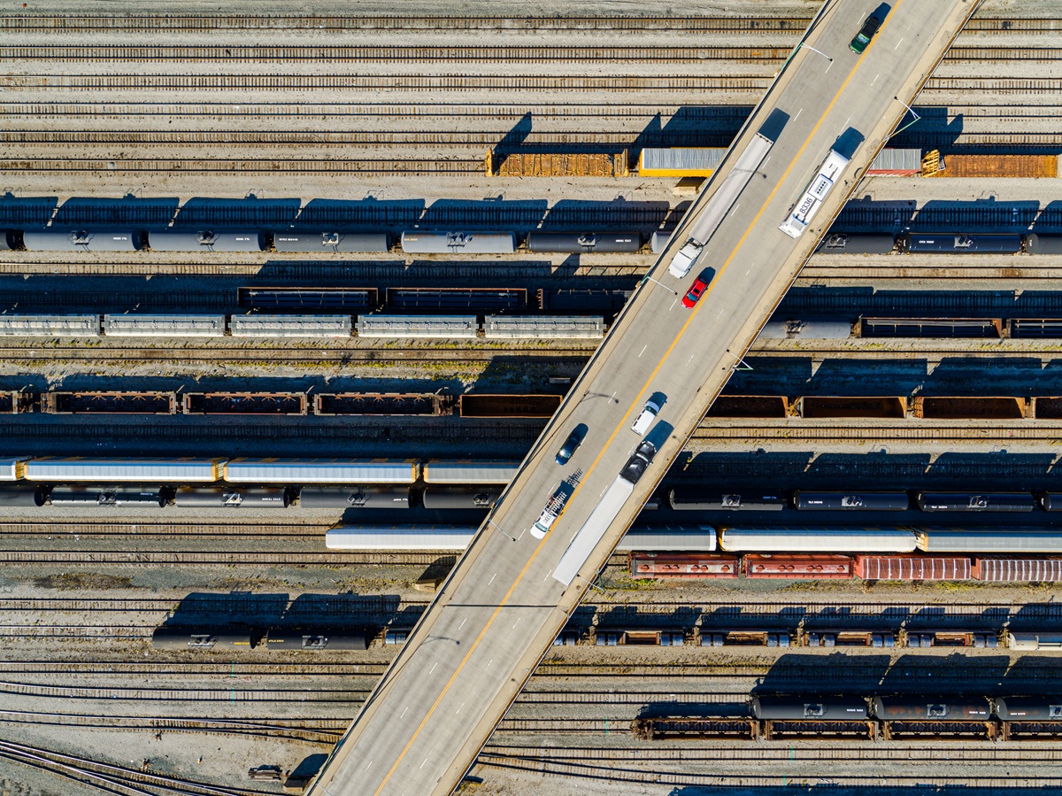 Chicago-CalumetYard-JL-0985-1-ret-1200px