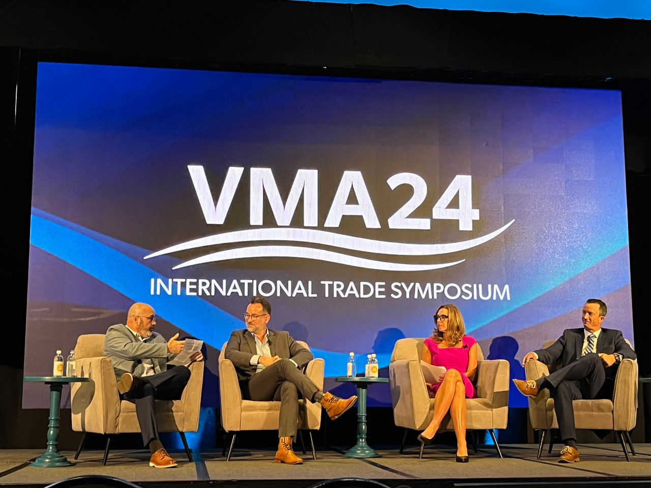 Alec-Luc-VMA-Panel