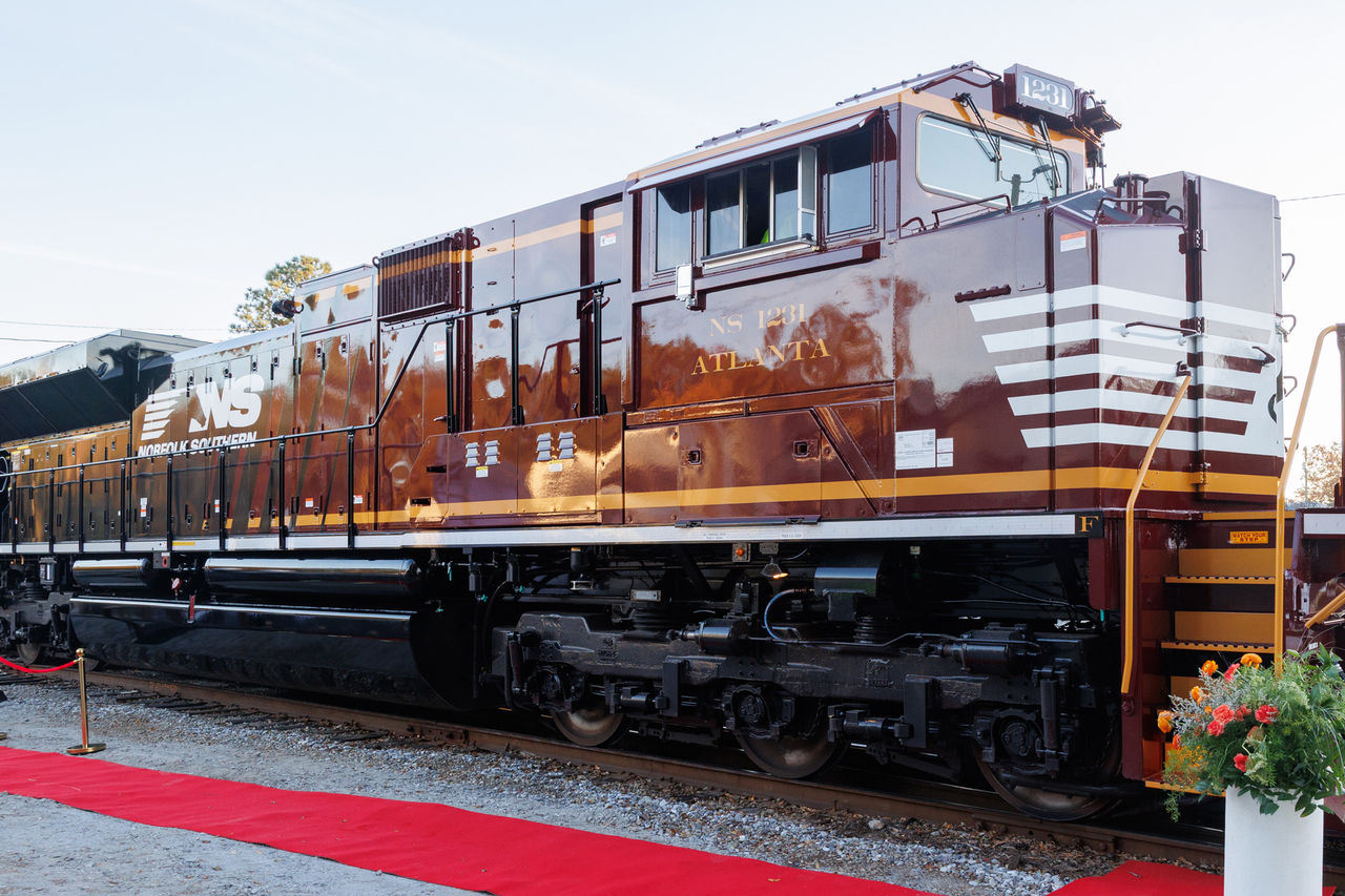 NS locomotive at Tracks of Hope event